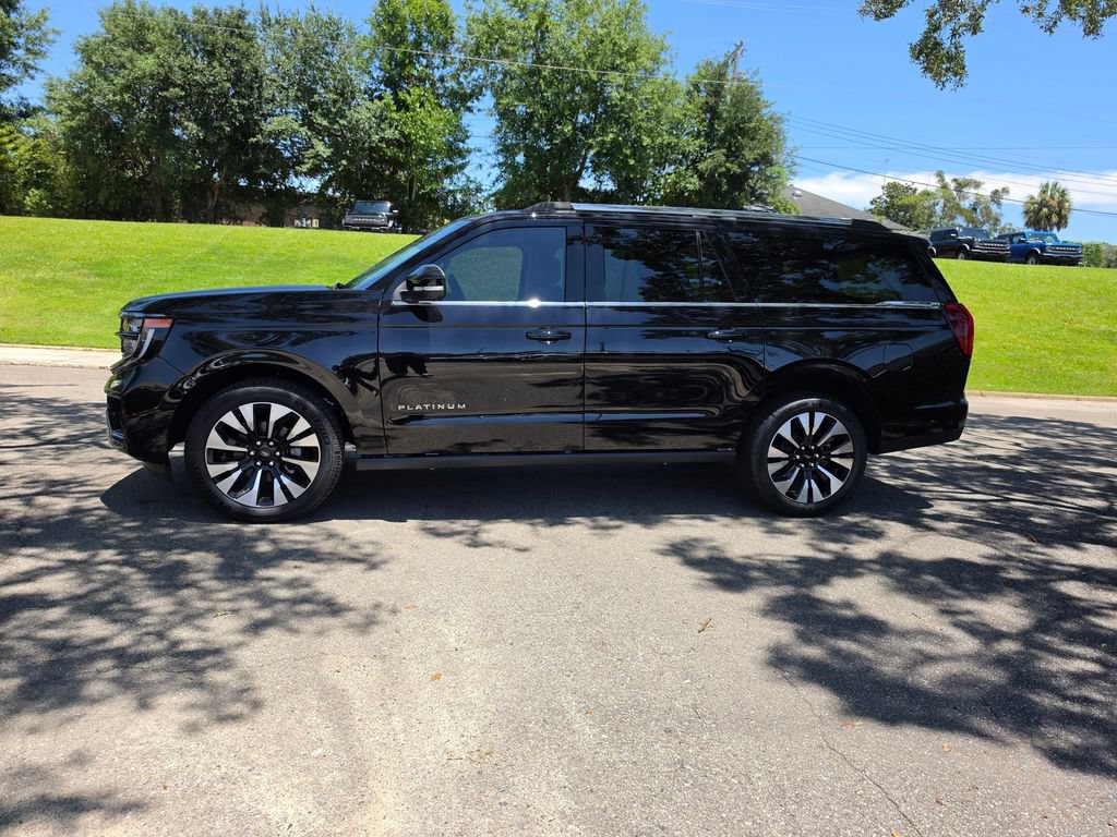 New 2026 Ford Expedition Max Platinum w/ Driver's Package AWD/4WD image 2