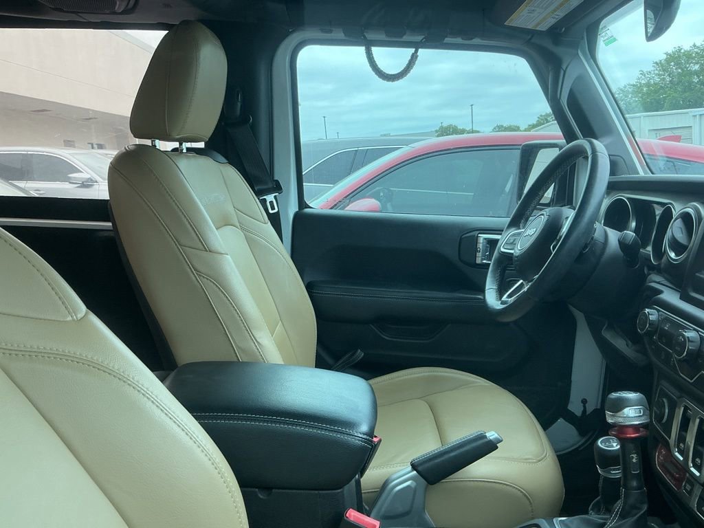 Used 2018 Jeep Wrangler Rubicon AWD/4WD image 9