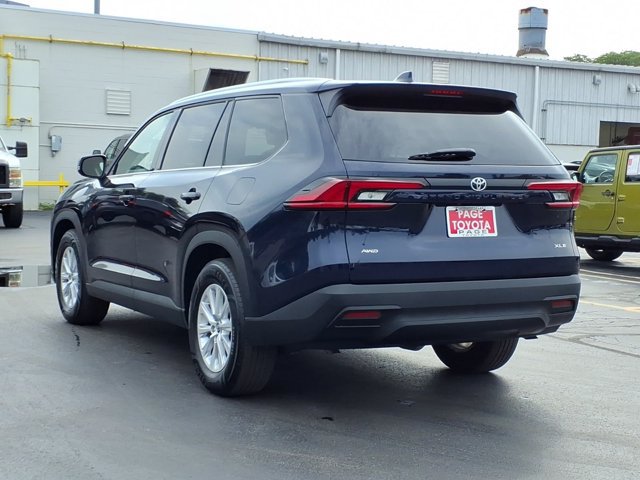 Used 2026 Toyota Grand Highlander AWD image 6
