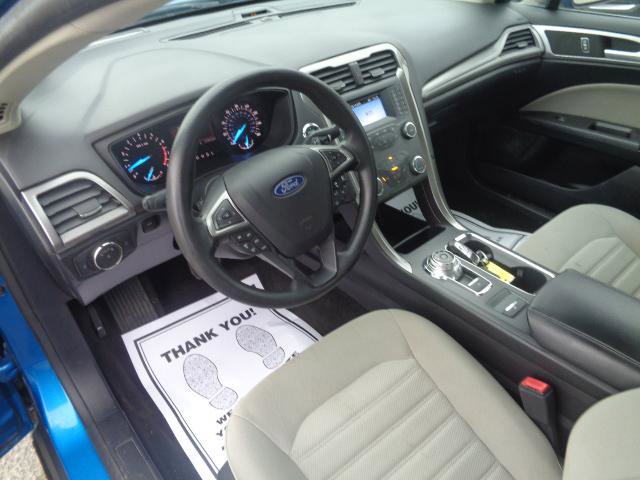 Used 2020 Ford Fusion S image 29