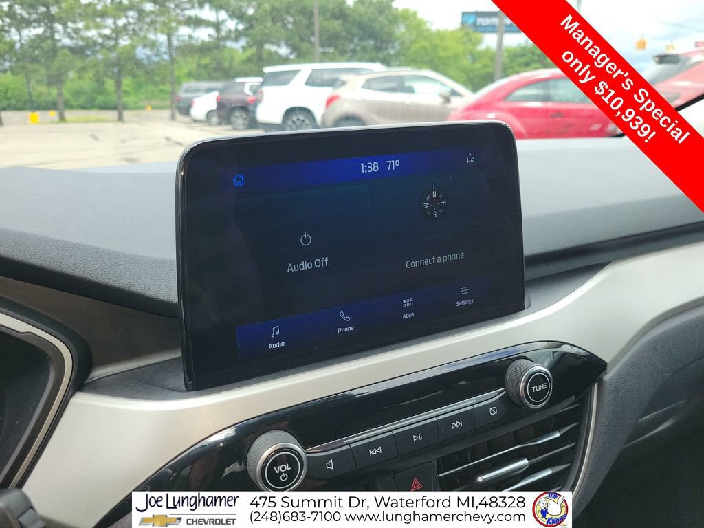 Used 2021 Ford Escape SE w/ Cold Weather Package FWD image 14