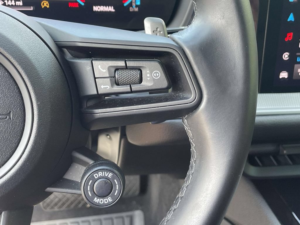 Used 2024 Porsche Cayenne Coupe AWD/4WD image 41