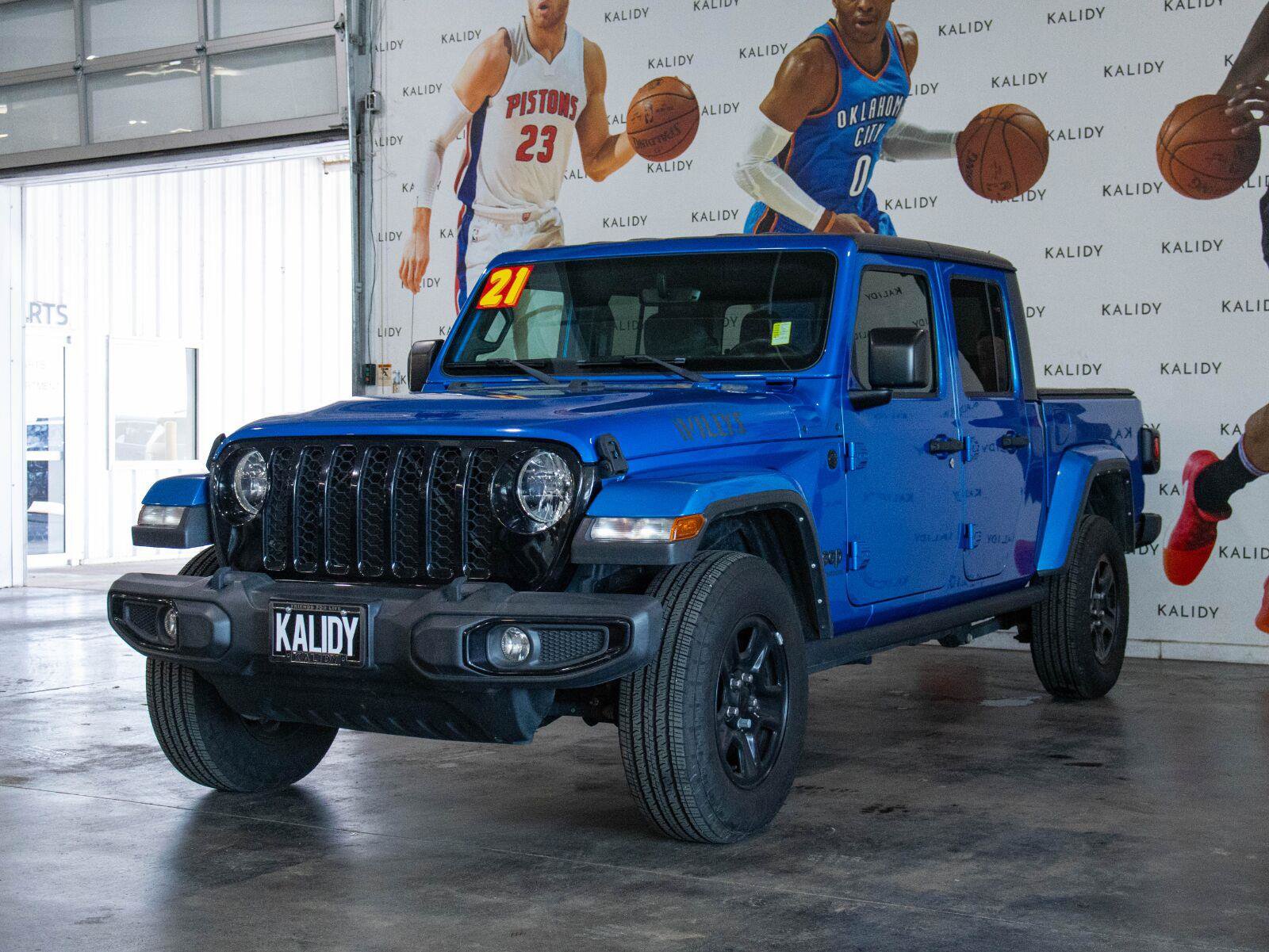 Used 2021 Jeep Gladiator Sport AWD/4WD image 21