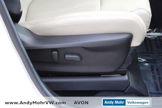 Used 2024 Subaru Ascent Limited AWD/4WD image 23