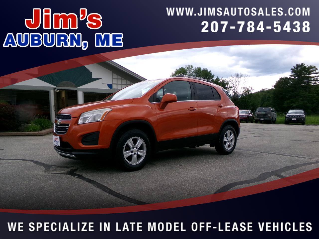 Used 2016 Chevrolet Trax LT w/ LT Sun and Sound Package AWD/4WD image 1