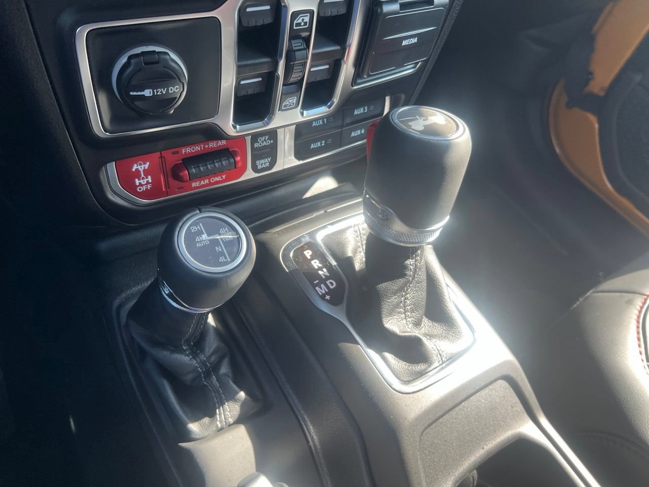 New 2026 Jeep Wrangler Unlimited Rubicon AWD/4WD image 30