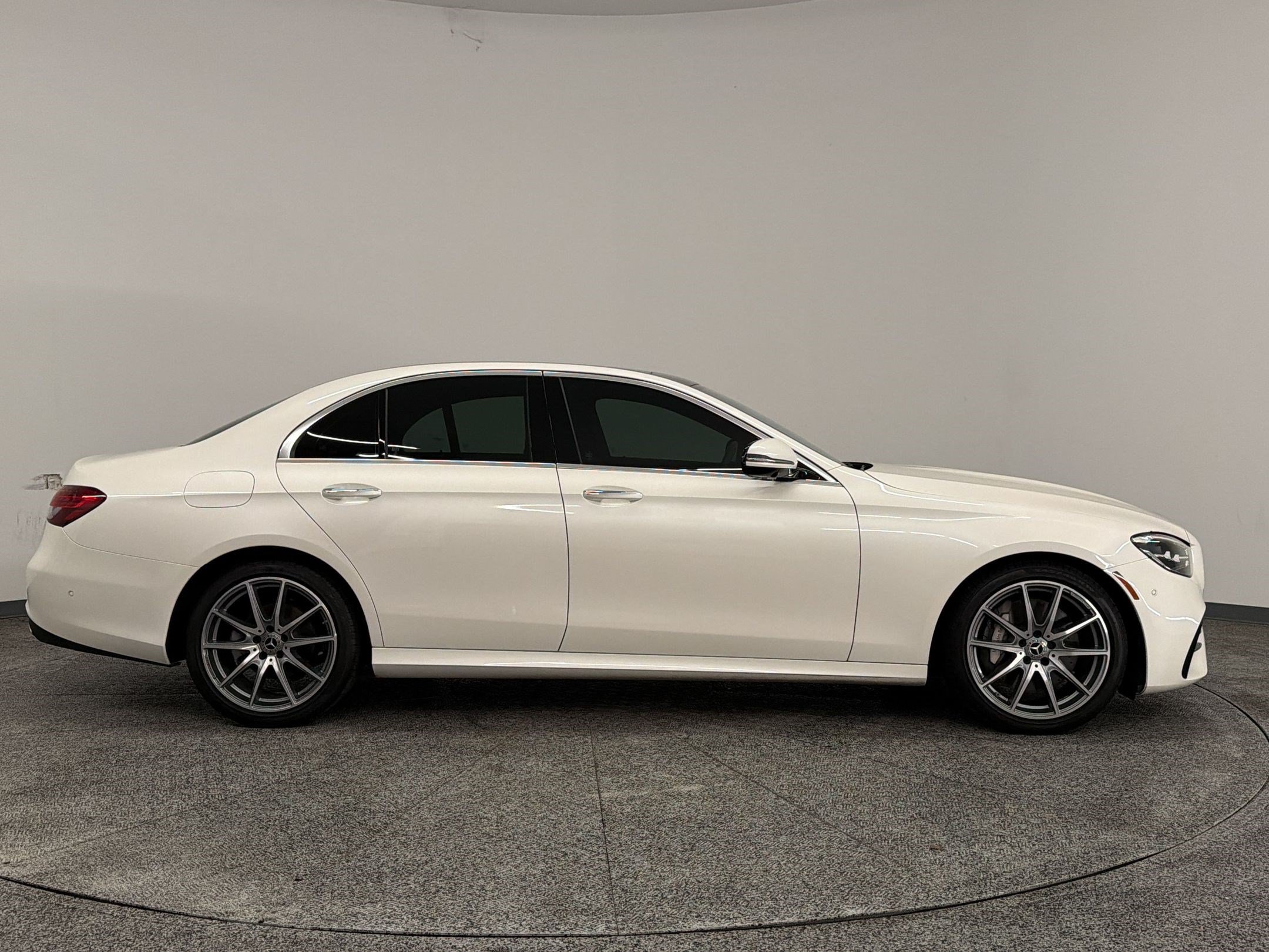 Certified 2022 Mercedes-Benz E 350 Sedan image 8
