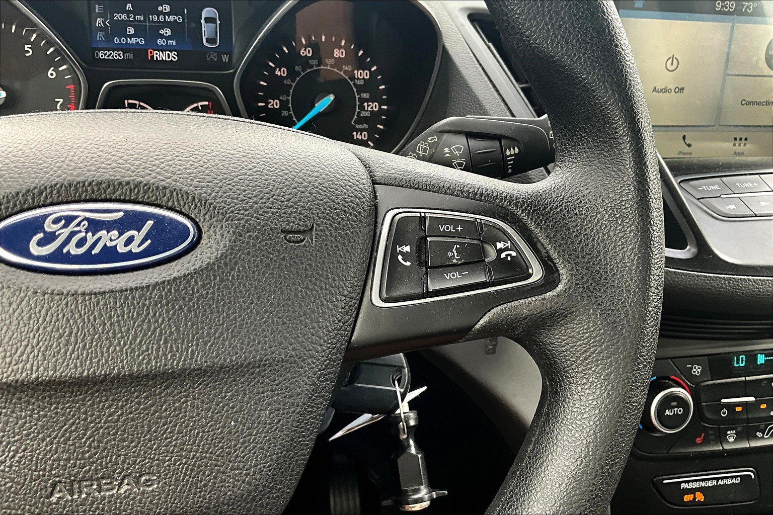 Used 2018 Ford Escape SE w/ SE Sync 3 Package FWD image 23
