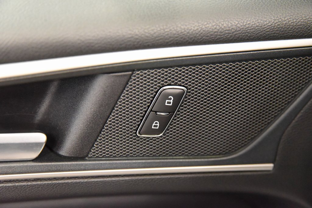 Used 2024 Ford Edge SEL image 15