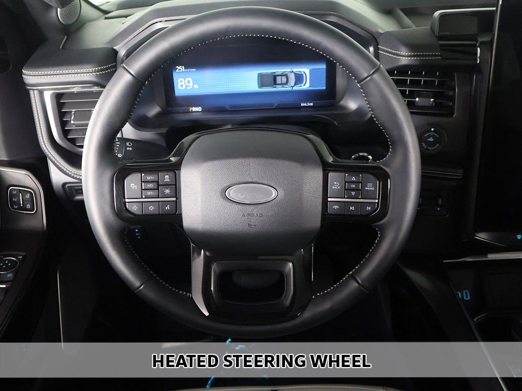 Used 2023 Ford F150 Lightning Platinum image 10