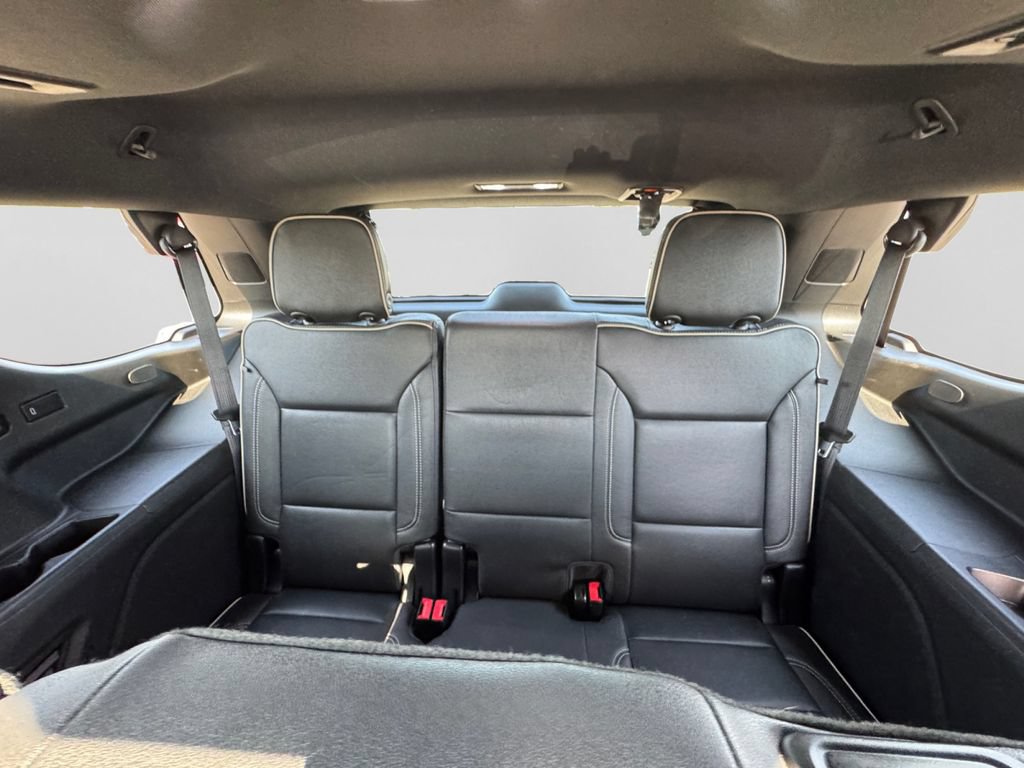 Used 2023 GMC Yukon SLT w/ SLT Luxury Package AWD/4WD image 27