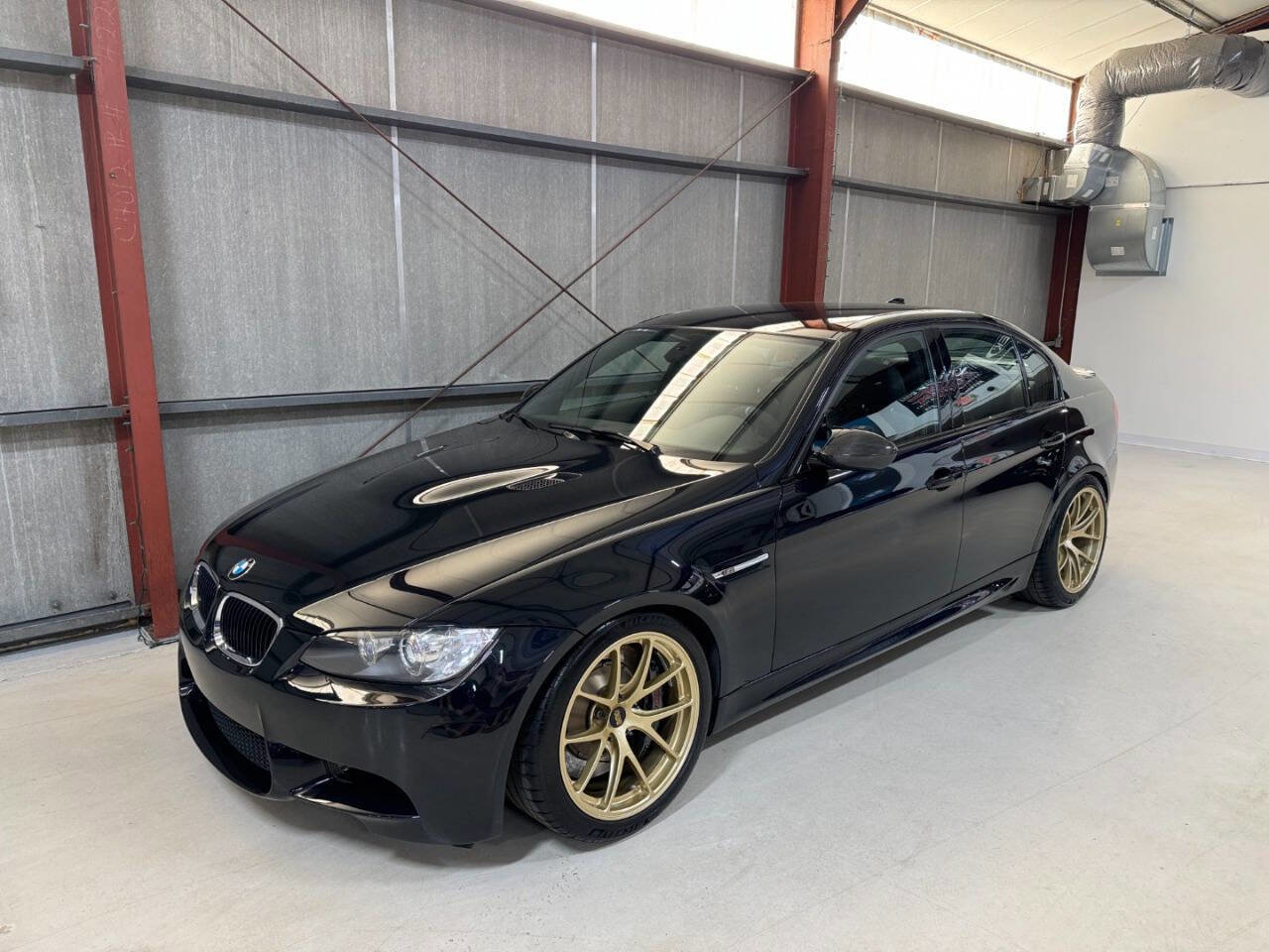 Used 2011 BMW M3 Sedan image 3