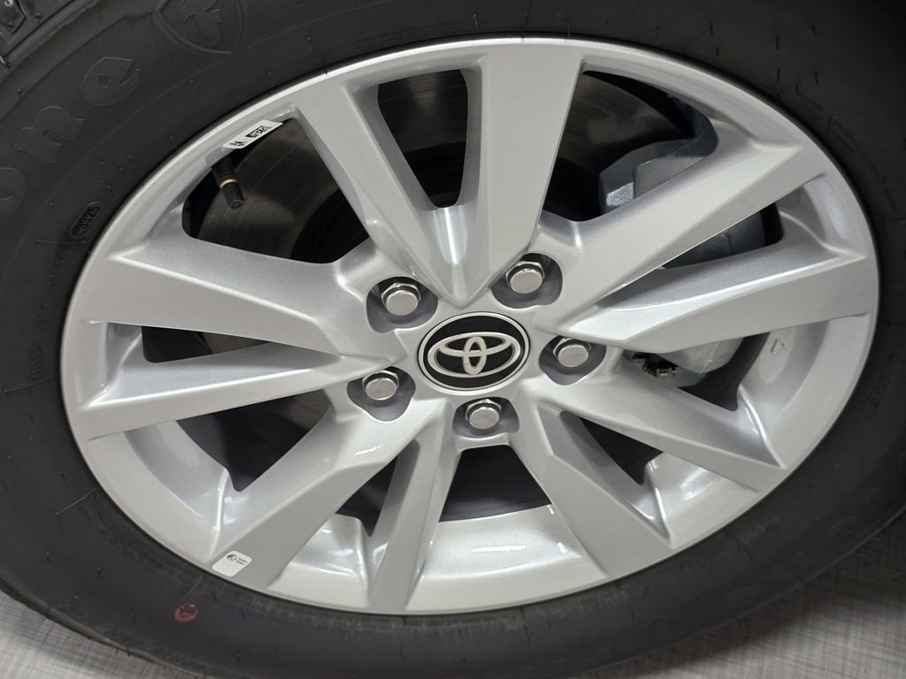 New 2026 Toyota Camry LE image 11