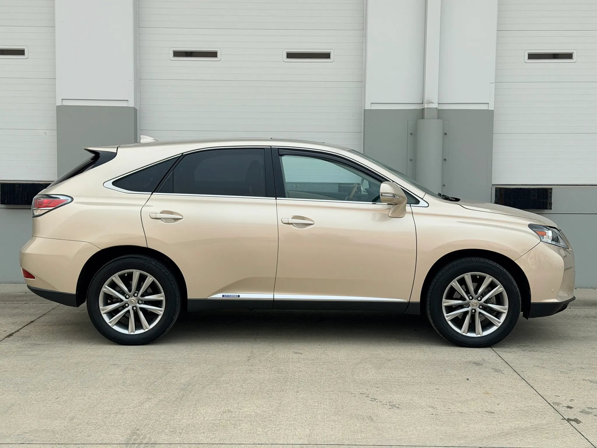 Used 2014 Lexus RX 450h FWD image 6
