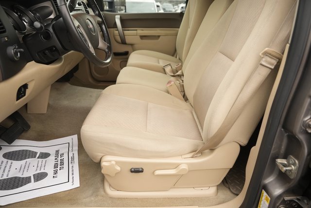 Used 2014 GMC Sierra 2500 SLE image 9