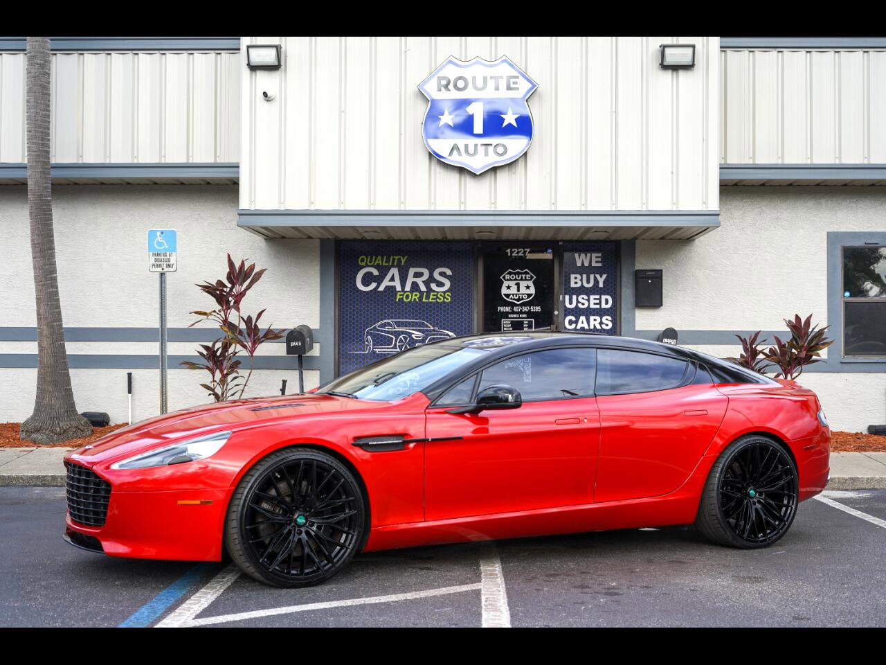 Used 2014 Aston Martin Rapide S image 1