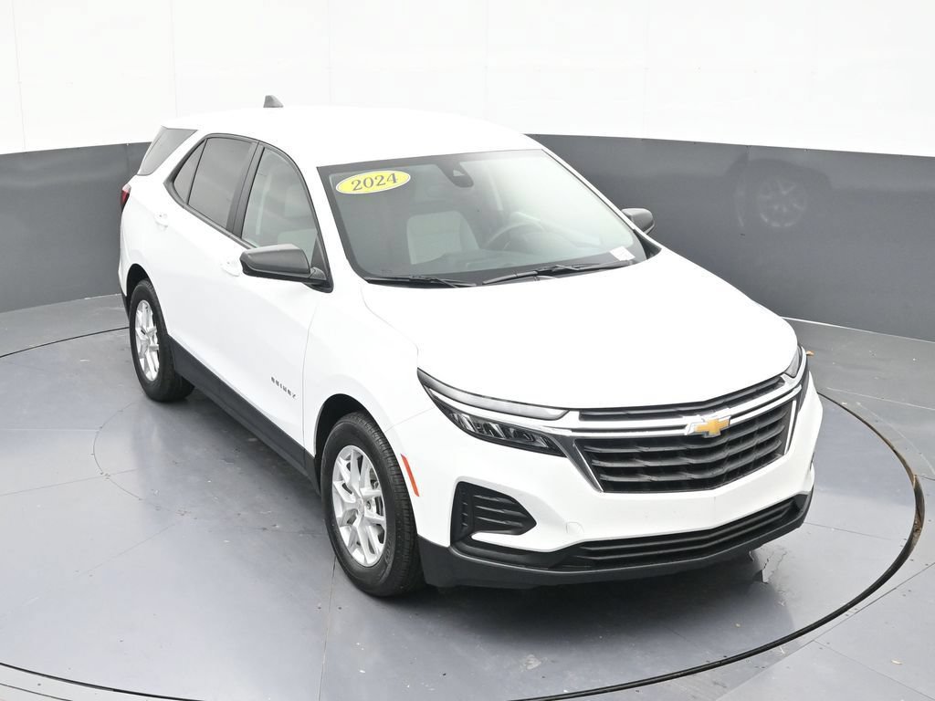 Used 2024 Chevrolet Equinox LS w/ LS Convenience Package FWD image 57