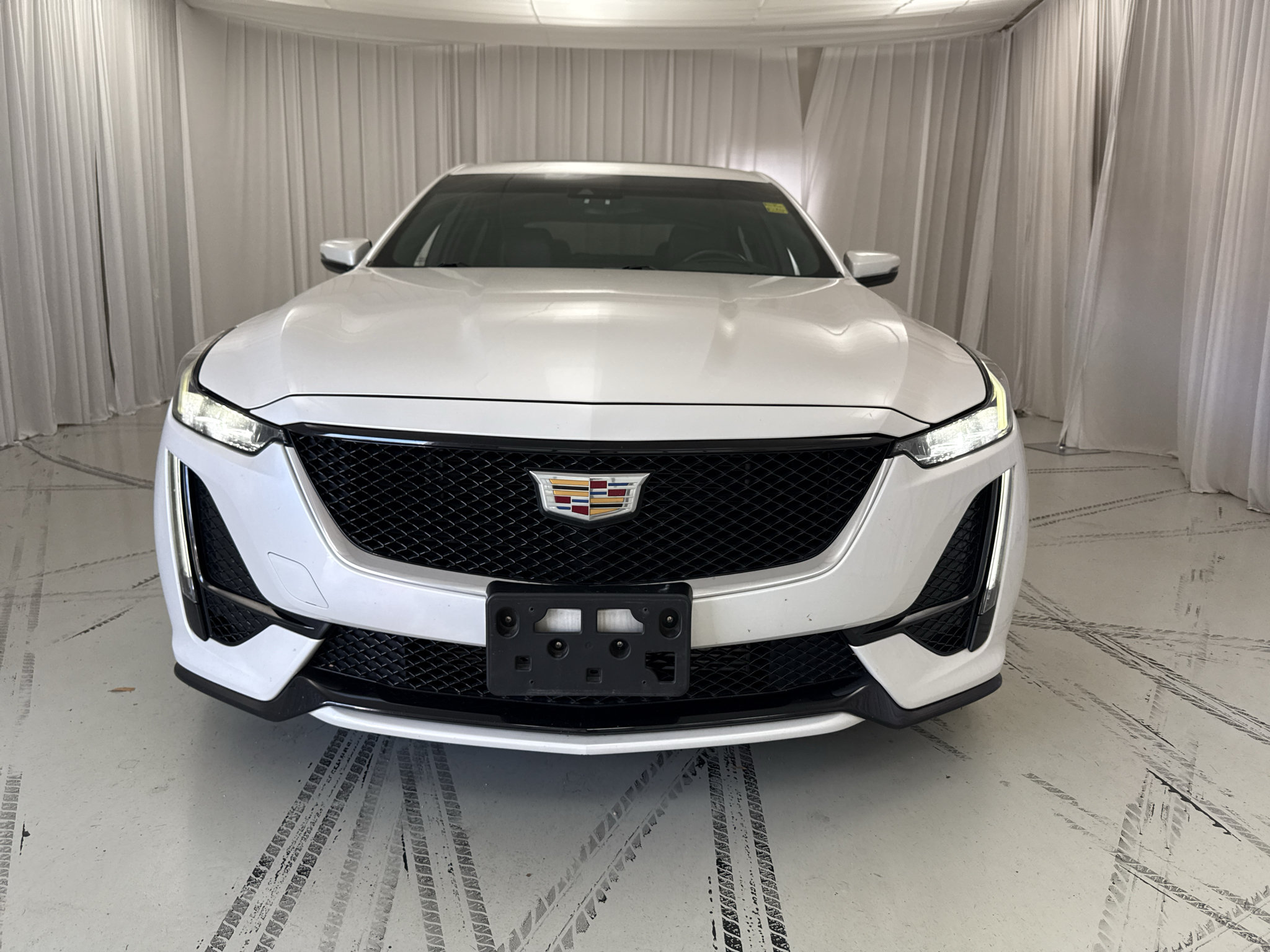 Used 2020 Cadillac CT5 Sport RWD image 3