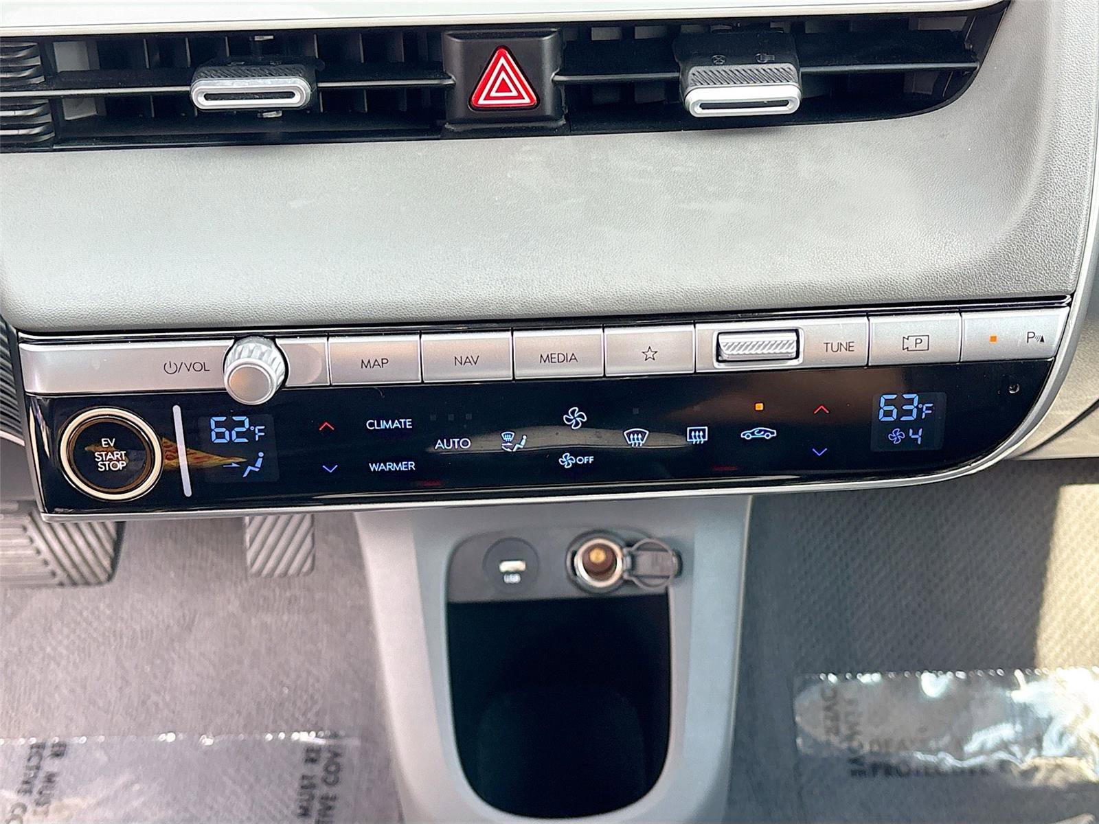 Used 2024 Hyundai Ioniq 5 SEL RWD image 16