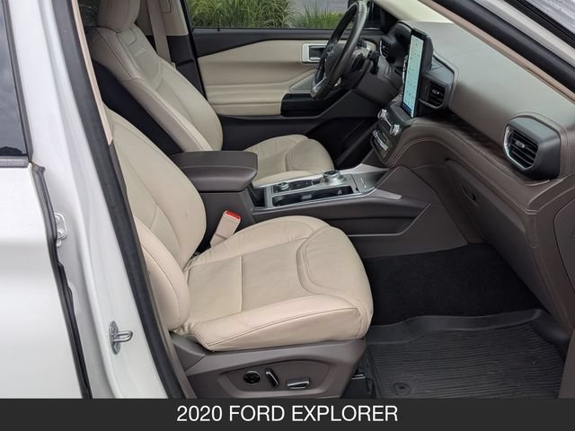Used 2020 Ford Explorer Platinum w/ Premium Technology Package AWD/4WD image 28