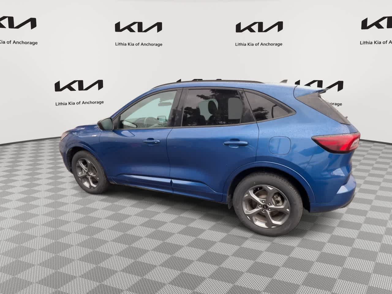 Used 2023 Ford Escape ST-Line AWD/4WD image 6