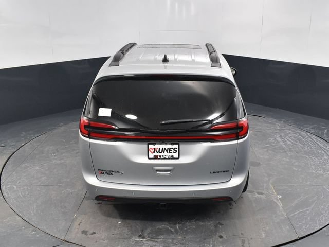 New 2026 Chrysler Pacifica Limited w/ S Appearance Package FWD image 51