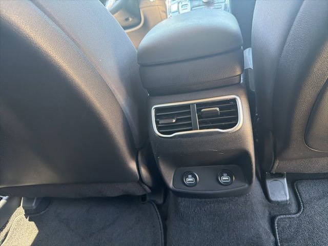 Used 2022 Hyundai Santa Fe SEL AWD/4WD image 22