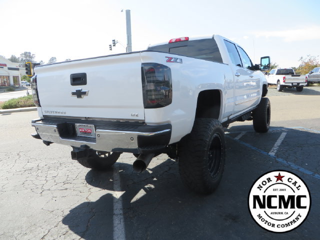 Used 2019 Chevrolet Silverado 2500 LTZ w/ Duramax Plus Package AWD/4WD image 5