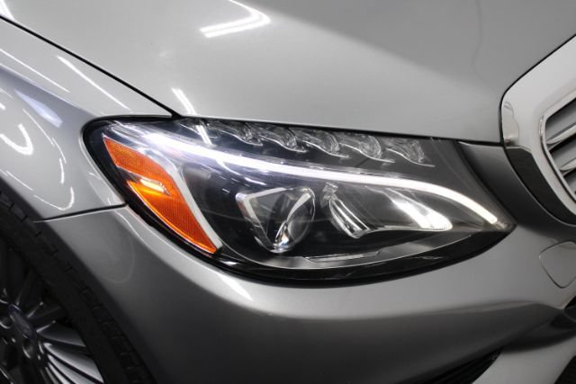 Used 2015 Mercedes-Benz C 300 4MATIC Sedan image 31
