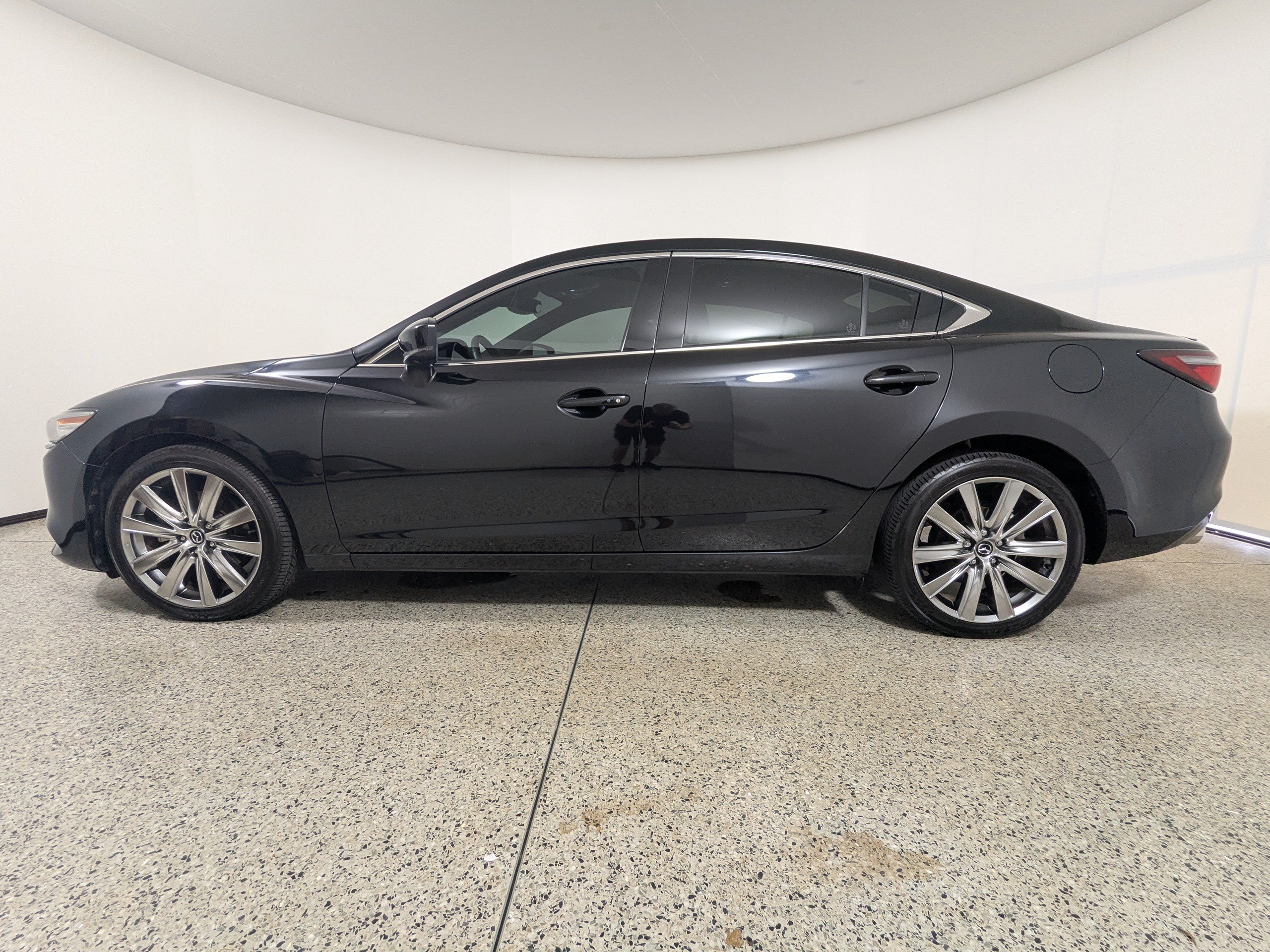 Used 2021 MAZDA MAZDA6 Signature FWD image 4