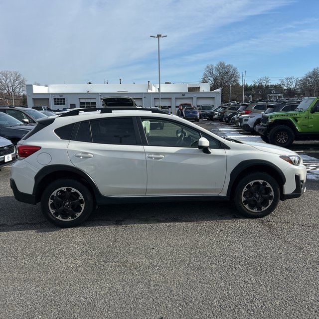 Used 2023 Subaru Crosstrek 2.0i Premium image 9