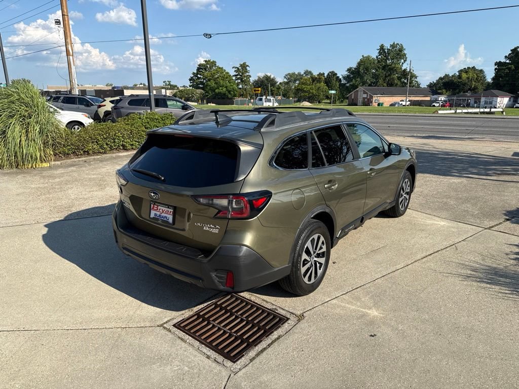 Used 2021 Subaru Outback Premium AWD/4WD image 7