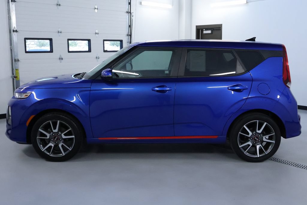 Used 2021 Kia Soul GT-Line FWD image 4
