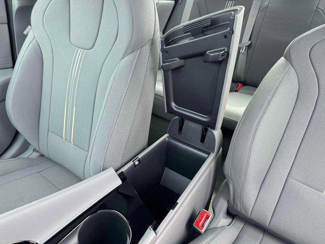 New 2026 Hyundai Elantra Blue image 18