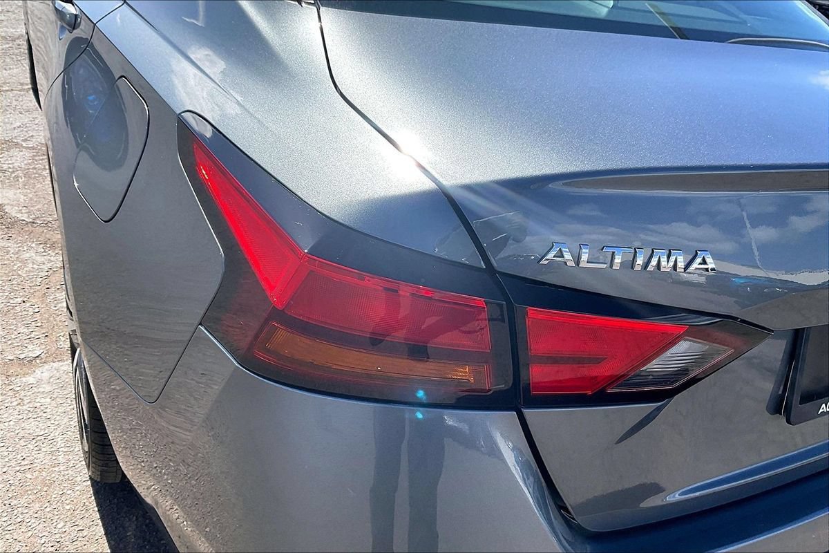 Used 2021 Nissan Altima 2.5 SR FWD image 32