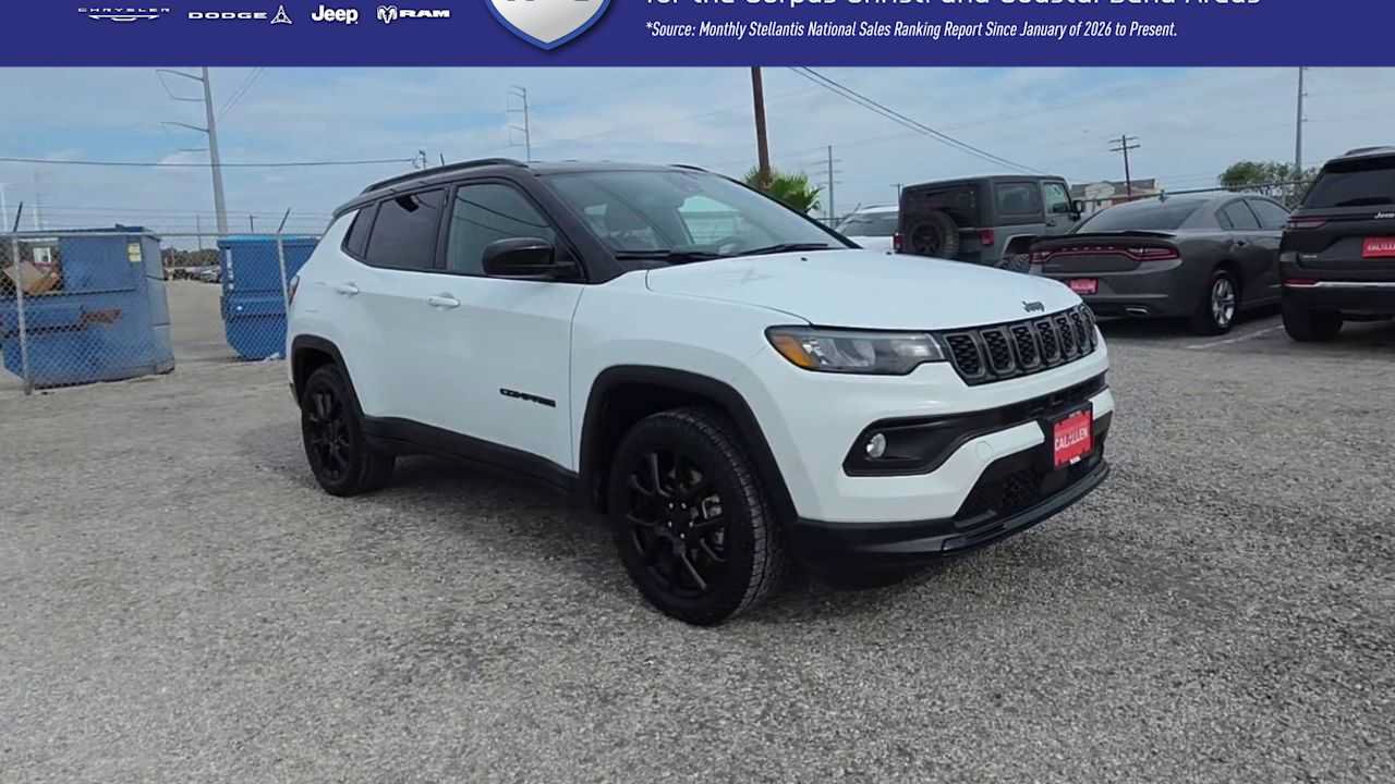 Used 2024 Jeep Compass Latitude w/ Altitude Special Edition AWD/4WD image 2
