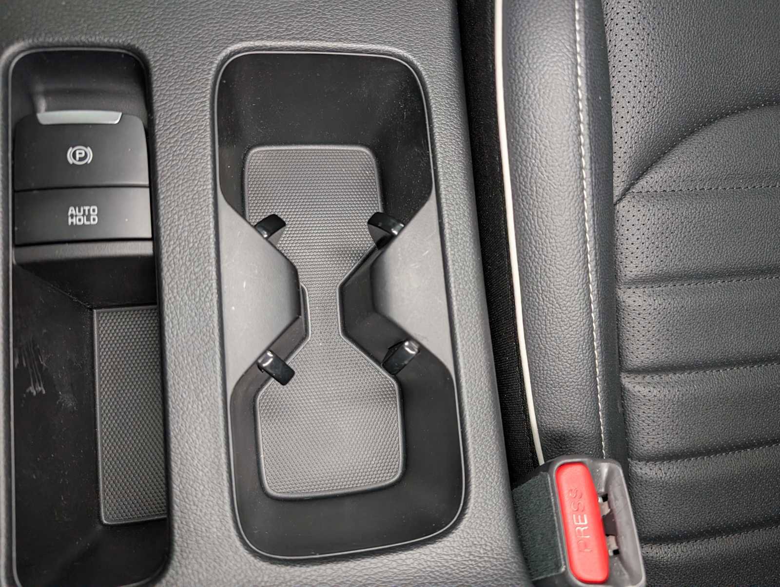 Certified 2024 Kia Forte GT-Line w/ GT-Line Premium Package image 29