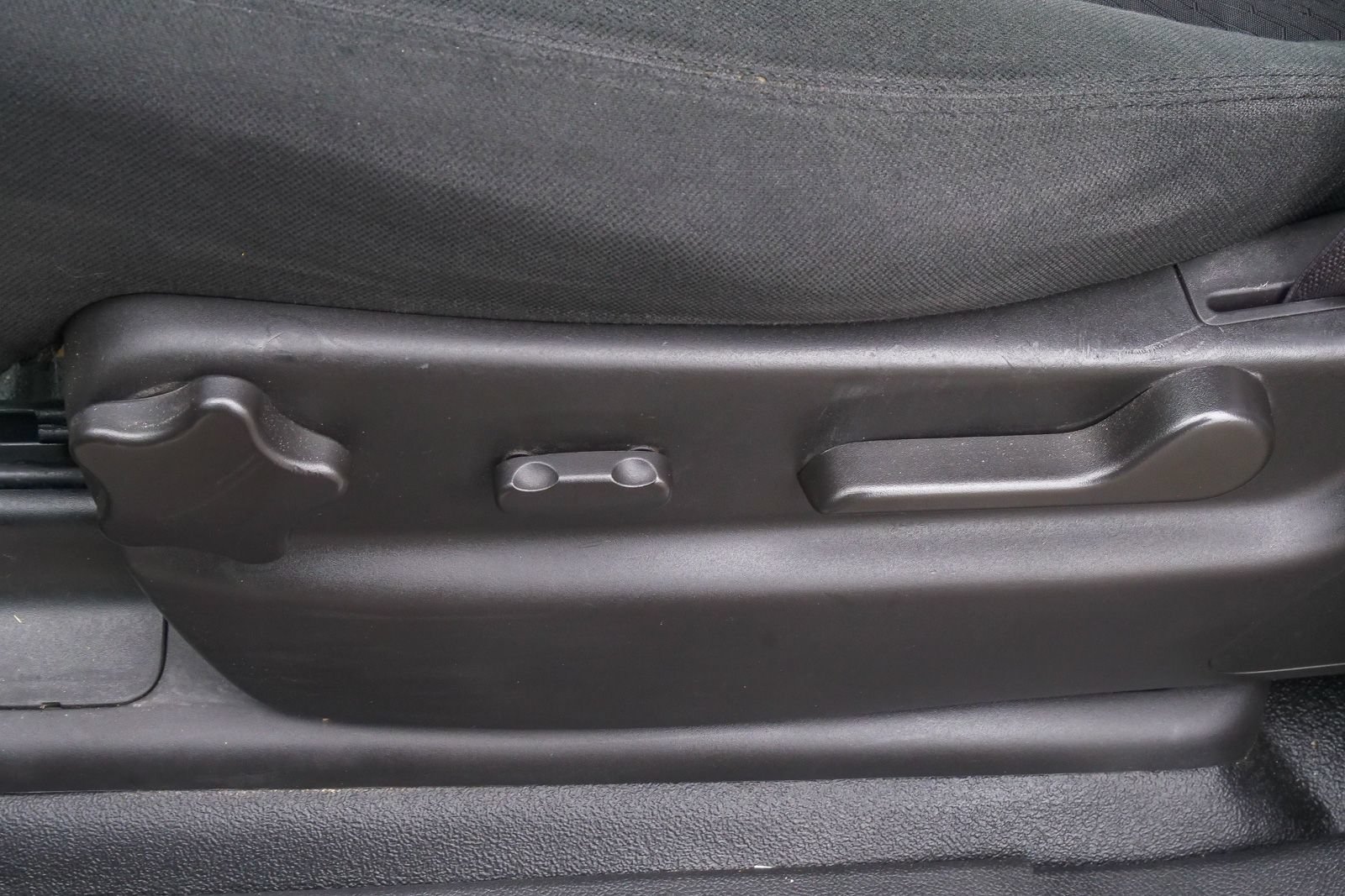 Used 2012 Chevrolet Tahoe 4WD image 20