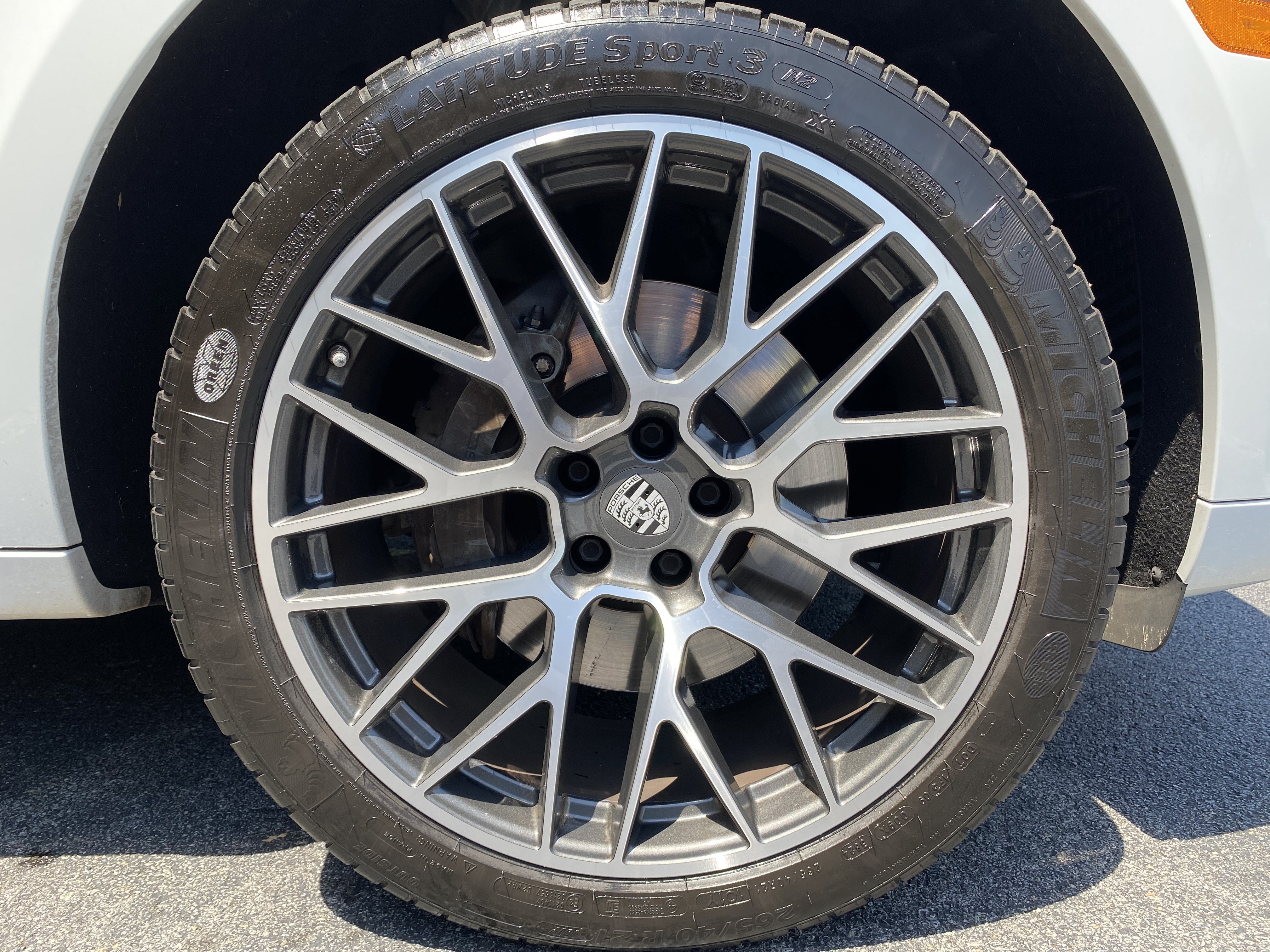 Used 2020 Porsche Macan S AWD/4WD image 13
