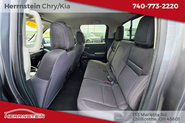 Used 2023 Nissan Frontier SV w/ SV Convenience Package AWD/4WD image 24