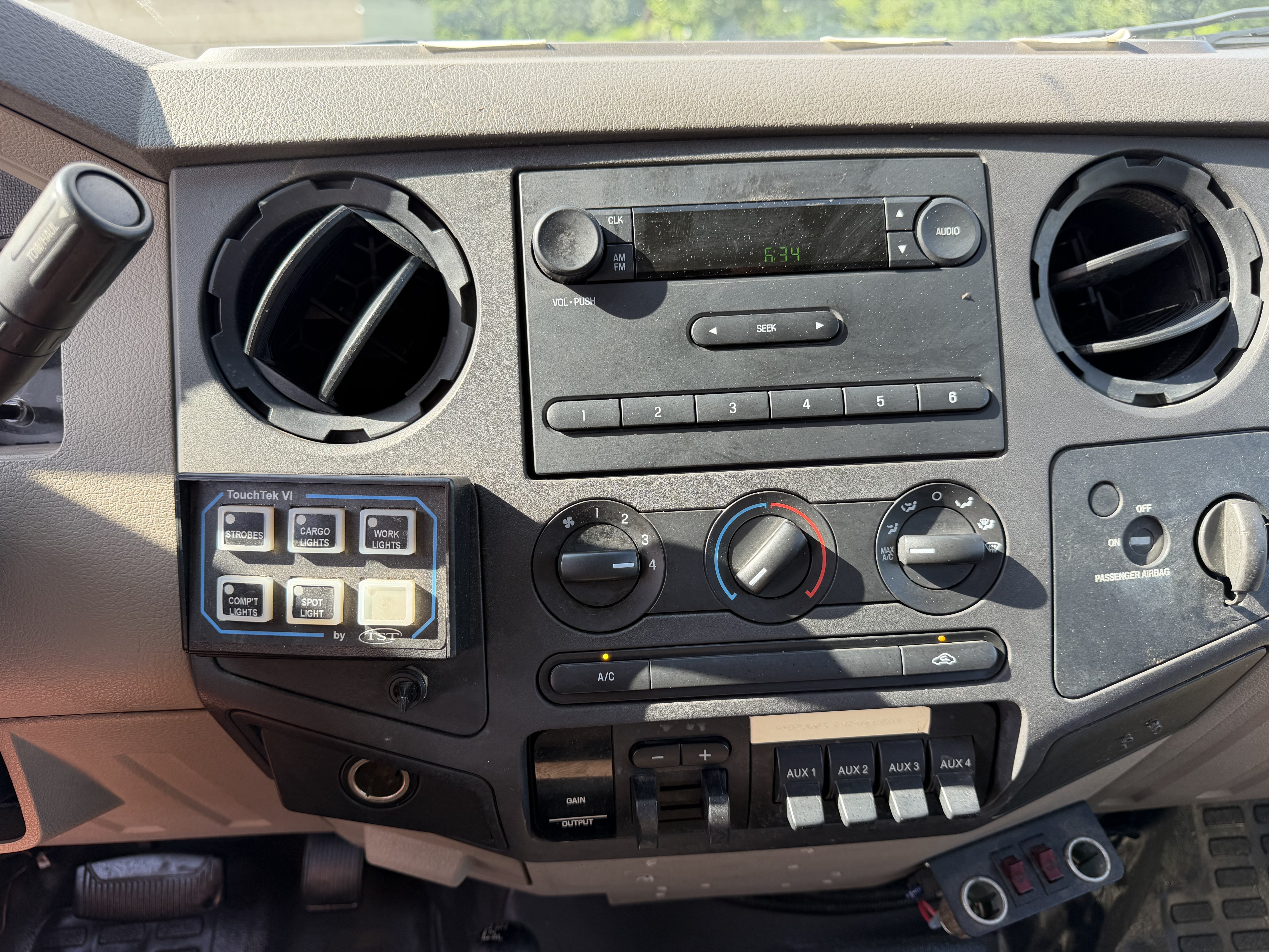Used 2008 Ford F450 4x4 Regular Cab Super Duty image 14
