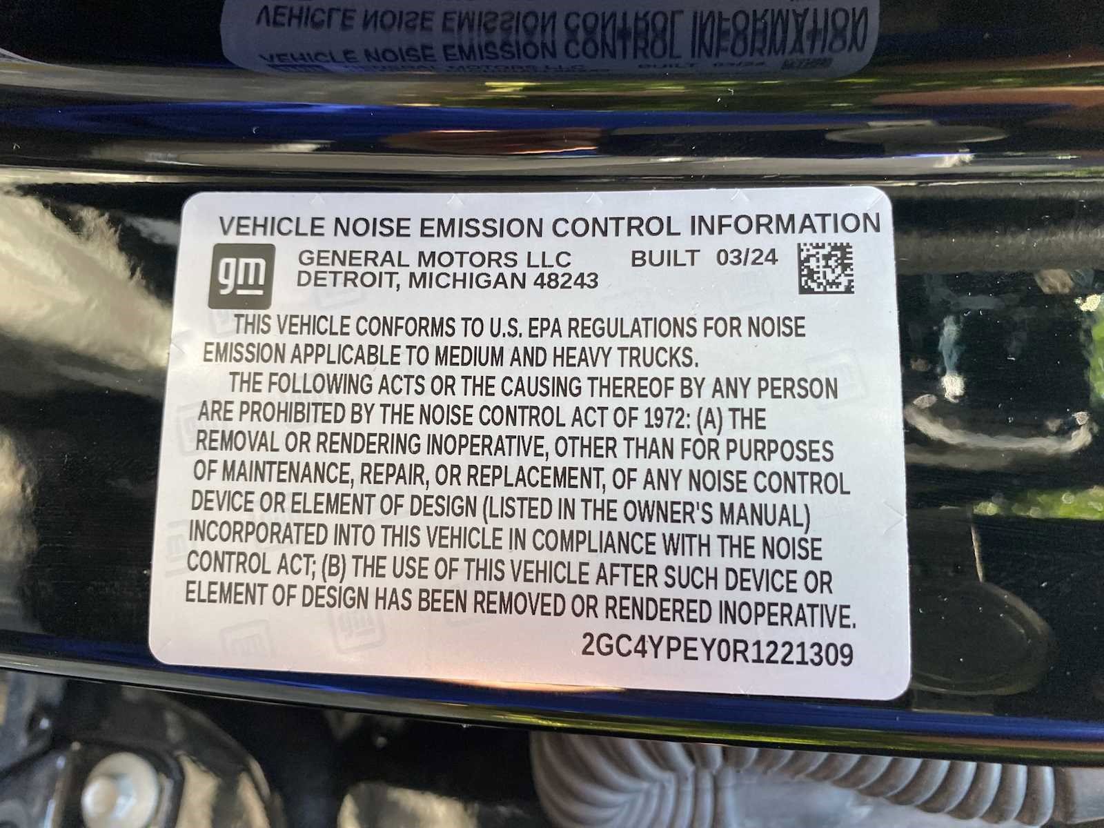 Used 2024 Chevrolet Silverado 2500 LTZ w/ LTZ Premium Package image 43