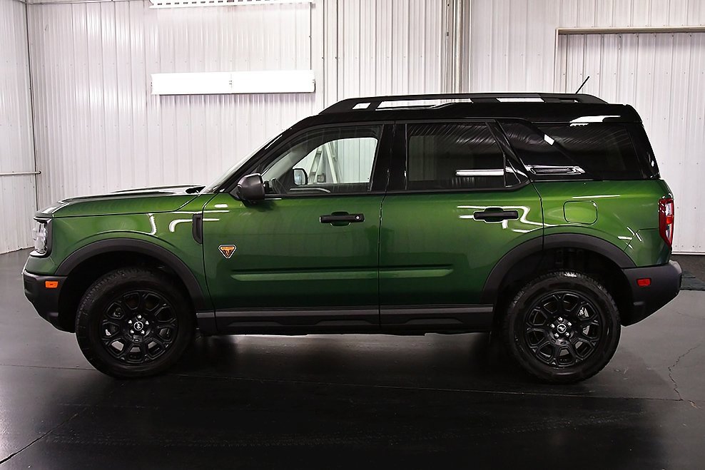 Used 2025 Ford Bronco Sport Badlands image 4