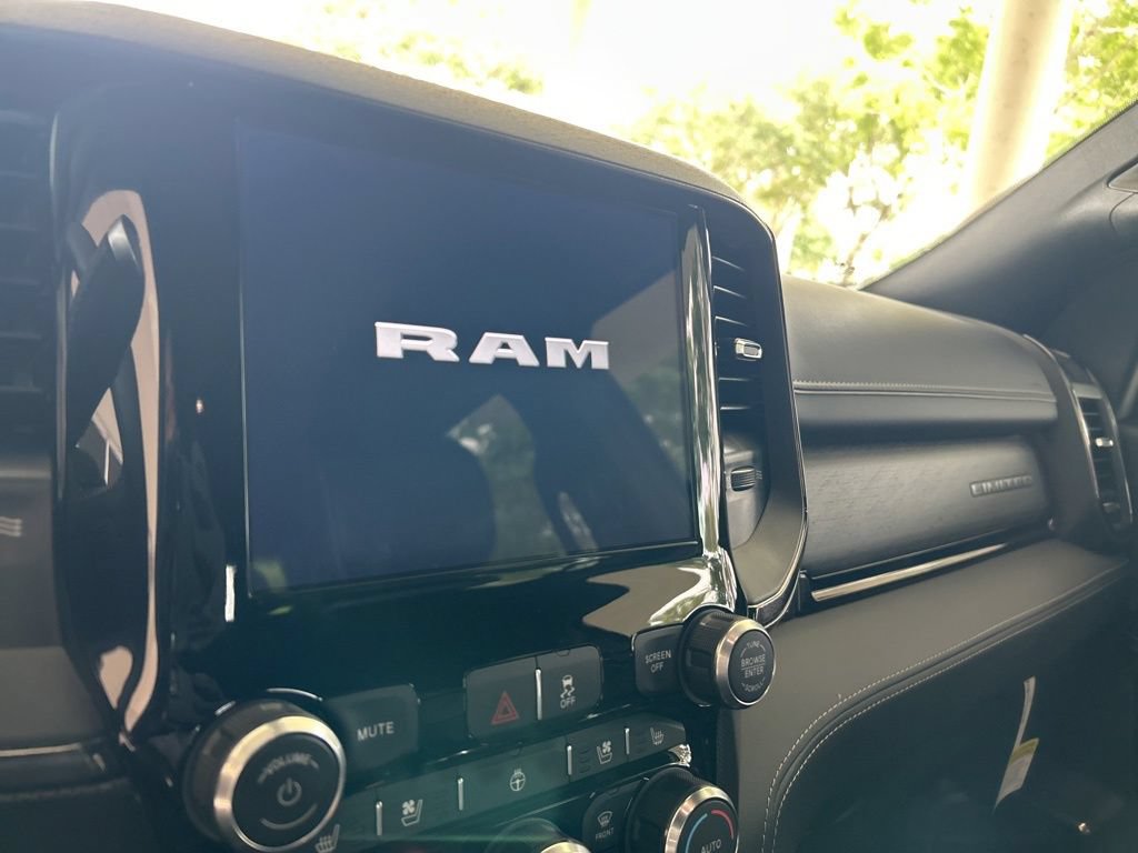 Used 2023 RAM 2500 Limited AWD/4WD image 8