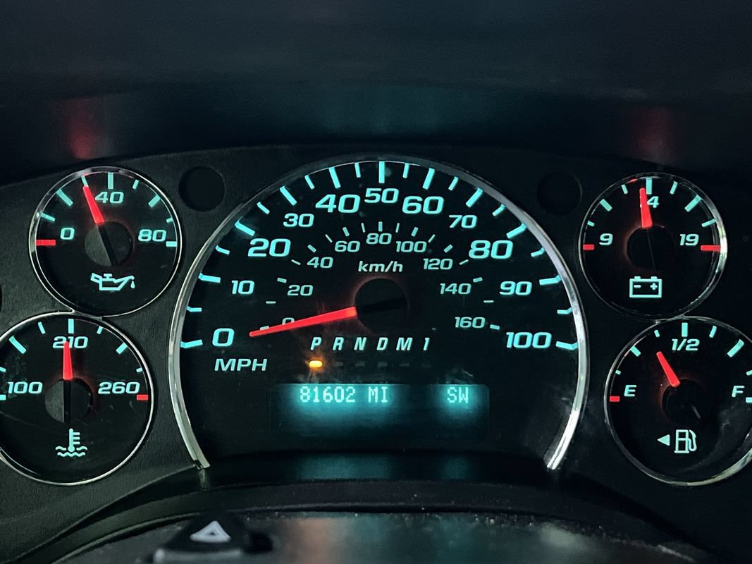 Used 2013 Chevrolet Express 2500 LT w/ LT Preferred Equipment Group RWD image 17