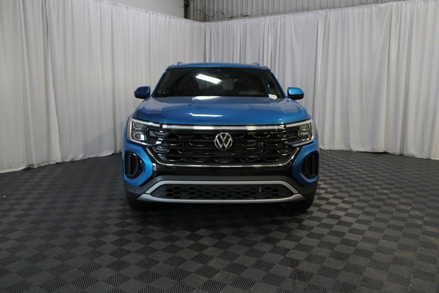 New 2025 Volkswagen Atlas Cross Sport SEL image 29