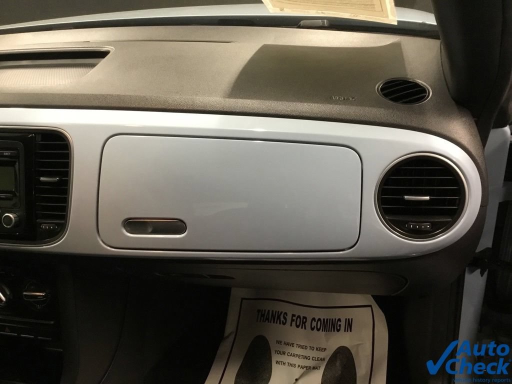 Used 2013 Volkswagen Beetle 2.5 FWD image 38