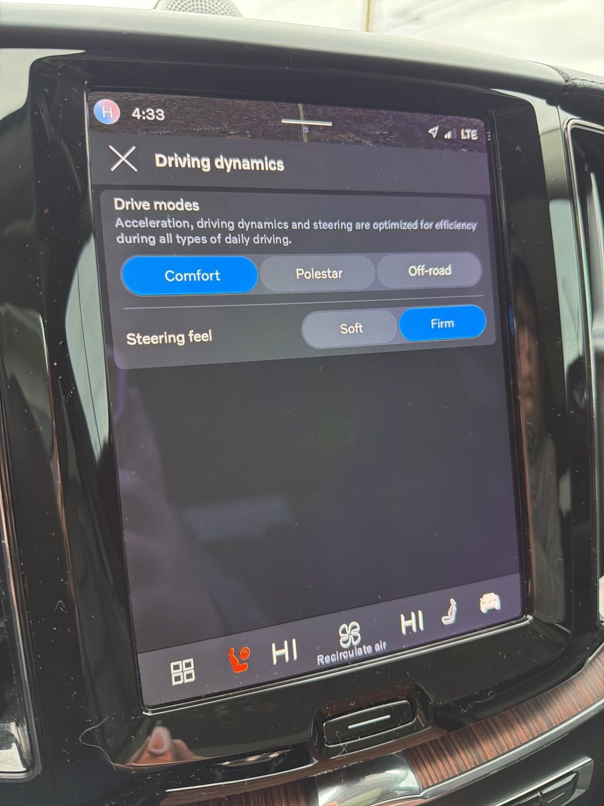 Used 2023 Volvo XC60 B5 Ultimate image 30