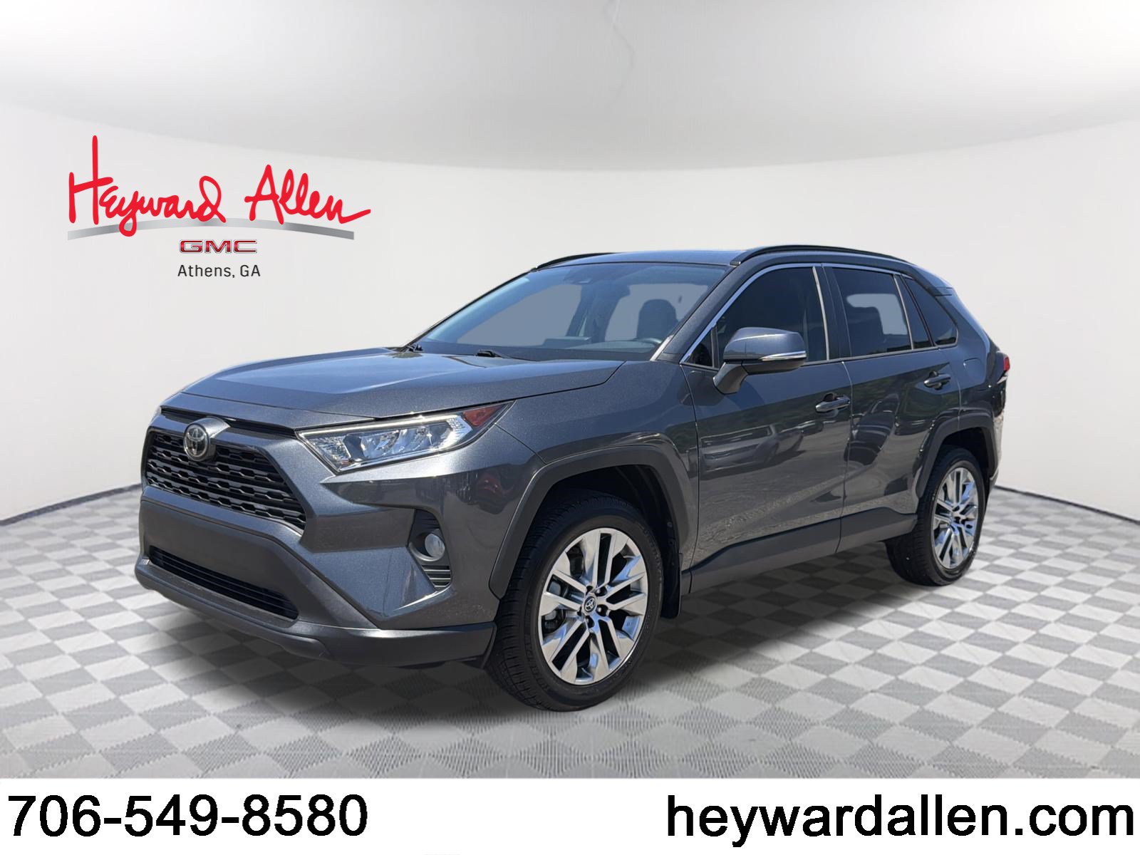 Used 2020 Toyota RAV4 XLE Premium FWD video 1