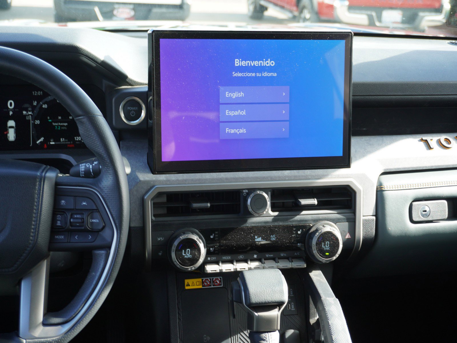 Used 2025 Toyota 4Runner Trailhunter image 19